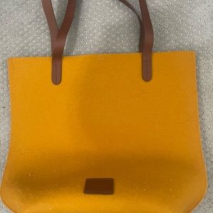 Grad Lantz Medium Tote